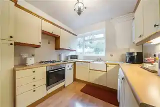 137 Northwood Way, photo 3