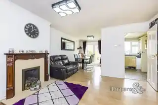 137 Summerhouse Drive, photo 2