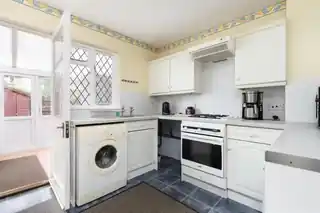 138 Lowdell Close, photo 3