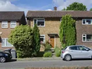 139 Elmshurst Crescent, photo 2