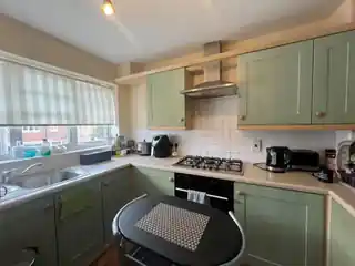 139 Greenhaven Drive, photo 4