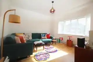 139 Oakington Manor Drive, photo 3