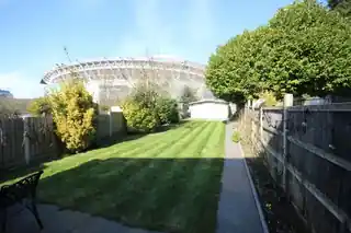 139 Oakington Manor Drive, photo 2
