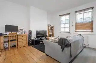 13A St Louis Road, photo 2
