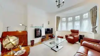 14 Adelaide Gardens, photo 3