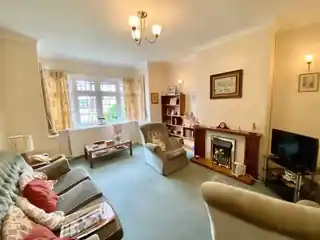 14 Arcadian Close, photo 3