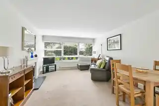 14, Brooke Court, Parkleys, photo 2