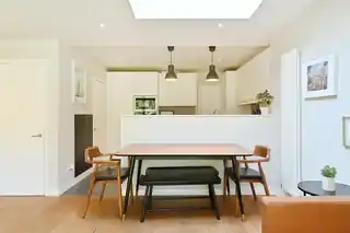 14 Carbis Road, photo 2