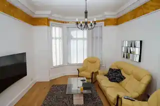14 Chaucer Road, photo 4