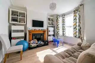 14 Chesham Terrace, photo 3