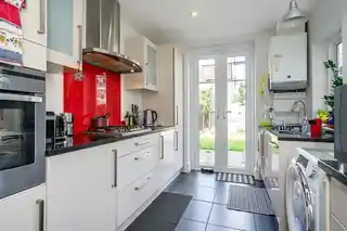 14 Chesham Terrace, photo 2