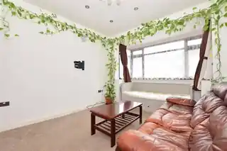 14 Chester Road, photo 3