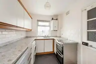 14 Cranbrook Road, photo 4