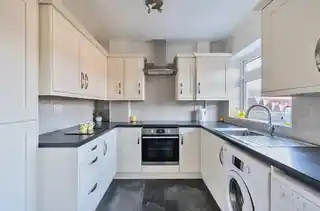 14 Danehill Walk, photo 3