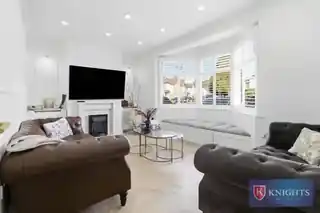 14 Devonia Gardens, photo 3
