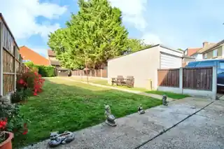 14 Dunster Close, photo 4