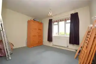 14 Eagle Avenue, photo 3