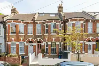 14 Elmcroft Street, photo 2