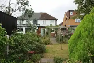 14 Harrow Road, photo 2