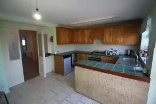 14 Harrow Road, photo 4