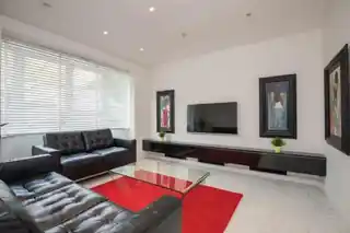 14 Herbert Road, photo 3