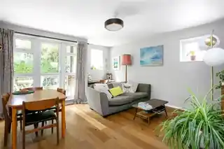 14 Linscott Road, photo 4