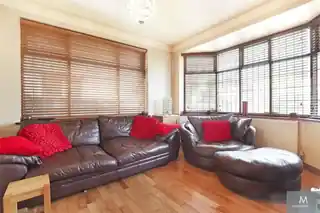 14 Marlborough Drive, photo 3