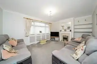 14, Mossford Court, Hatfield Close, photo 2