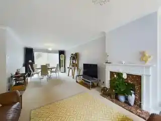 14 Old Farleigh Road, photo 3