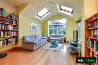 14 Park Crescent, photo 3