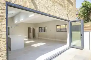 14 Park Road, photo 3