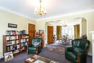 14 Park Way, photo 4