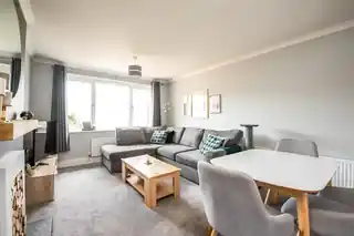 14 Philan Way, photo 4