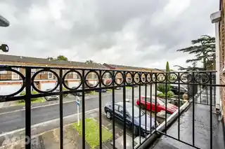 14 Regency Way, photo 3