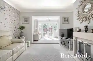 14 Retford Road, photo 2