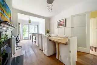 14 Scotsdale Road, photo 4