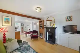 14 Sion Road, photo 2