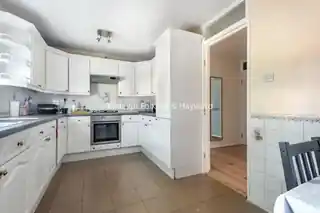 14 Tash Place, photo 2