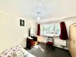 14 The Avenue, photo 4