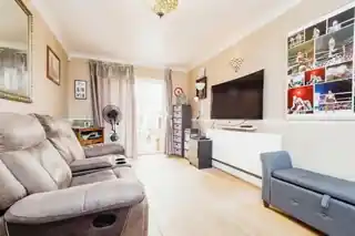 14 Victory Way, photo 3