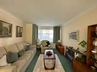 14 Warwick Avenue, photo 4