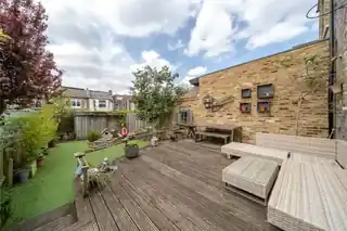 14 Wimborne Gardens, photo 3