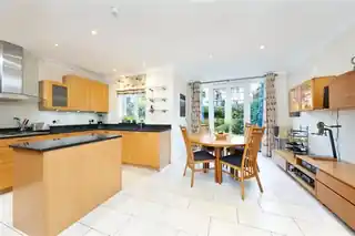 14 Woodman Mews, photo 3