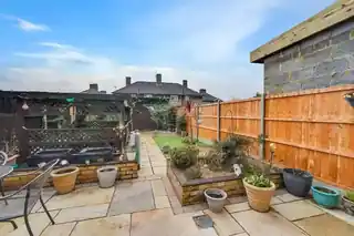 140 Ilchester Road, photo 2