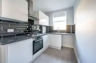 140 Richmond Road, photo 4