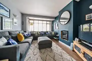 140 Welbeck Road, photo 2