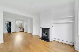 140 Woodside Road, photo 4