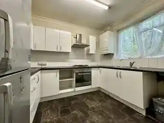141 Wydeville Manor Road, photo 4