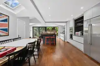 142 Felsham Road, photo 2