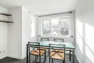 142 Mullards Close, photo 3